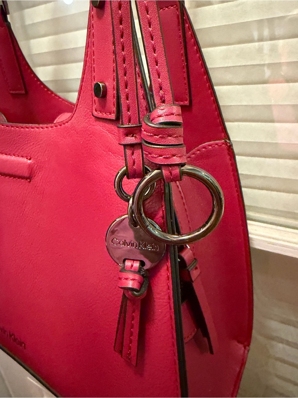 Calvin Klein Shelly Satchel Braided-Handle Red Leather Shoulder Bag - Picture 4 of 10